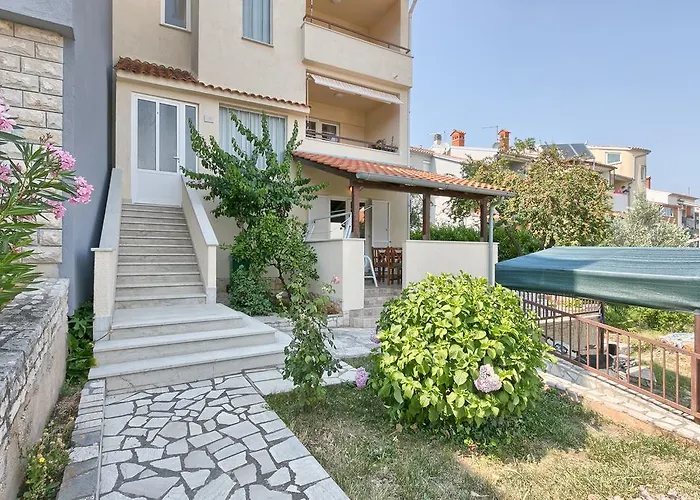 Apartments Veruda Porat